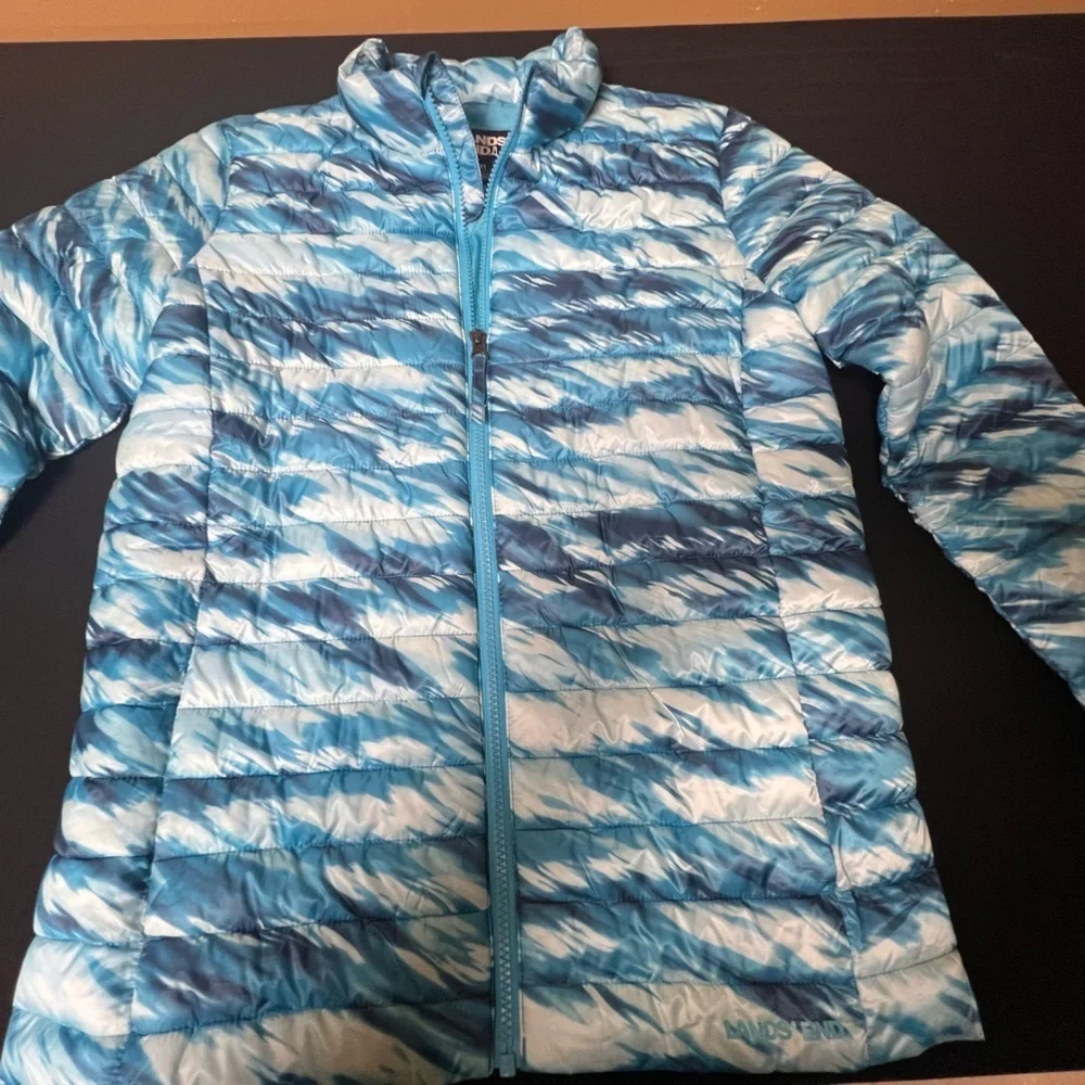 LANDS END GIRLS BLUE TIE DYED QUILTED JACKET SIZE XL (14-16) WATER RESISTANT
